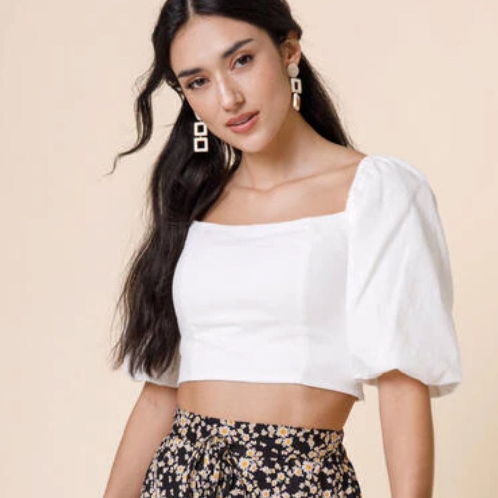 Puff Sleeve Crop Top